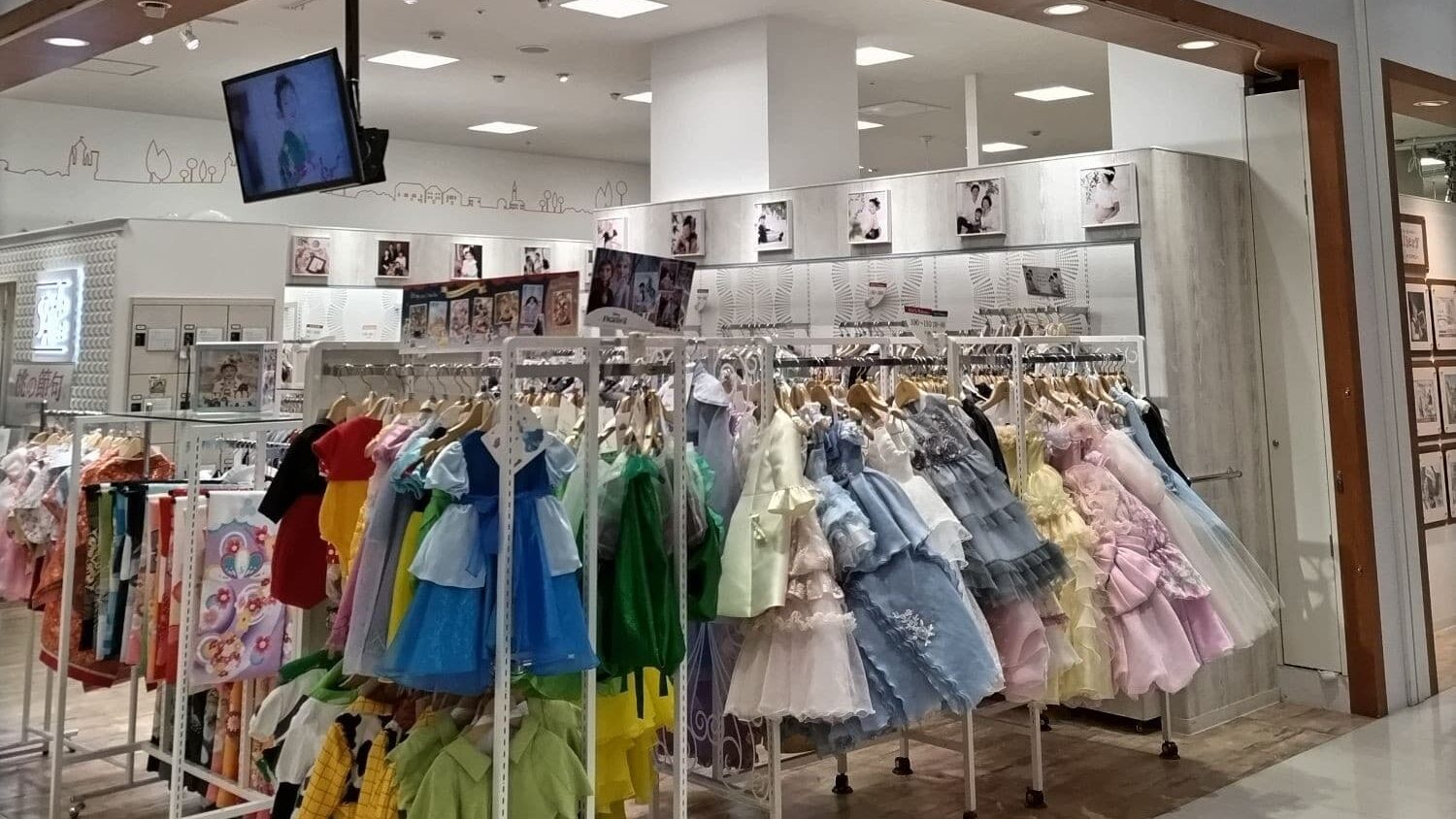 成人式の振袖レンタルのスタジオアリスイオンモール大和郡山店